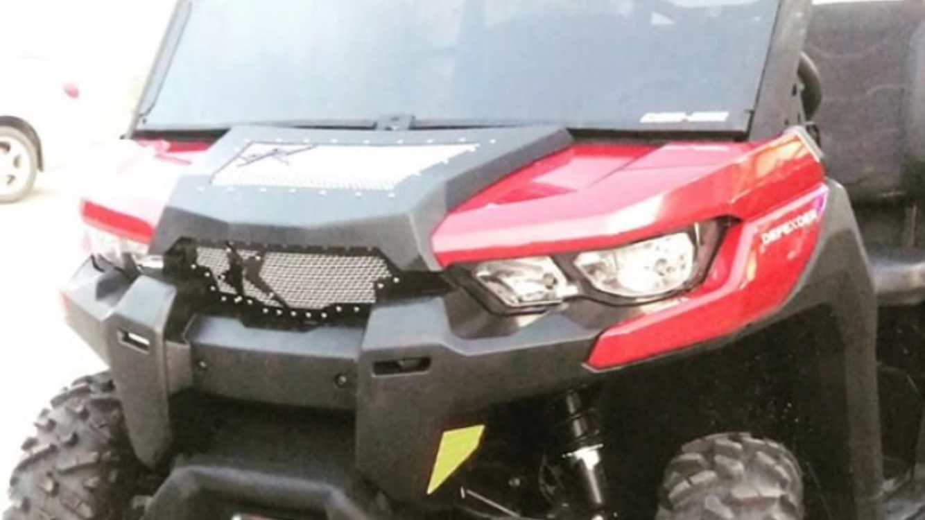 Can Am Defender Grille